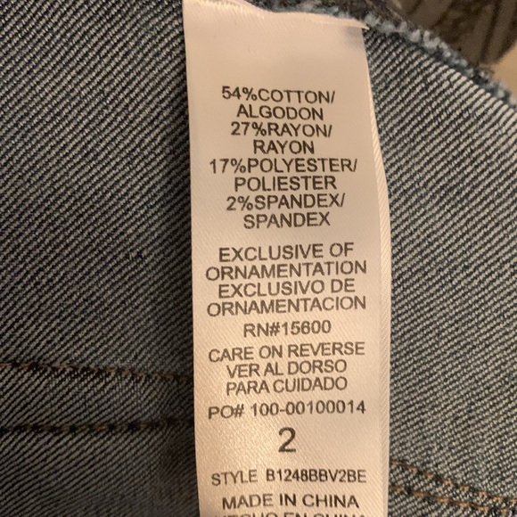 Democracy Jeans - Picture 4 of 8